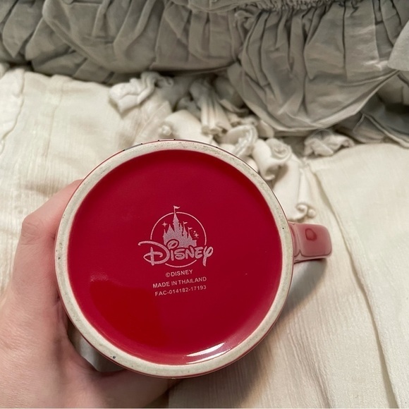 DISNEY Tramp Lady and the Tramp Red Heart Mug official Disney - Picture 4 of 5